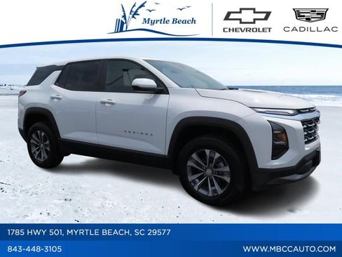 Used 2026 Chevrolet Equinox LT FWD image 1