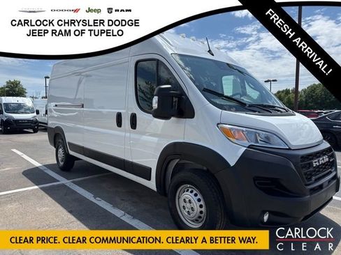 Used 2026 RAM ProMaster 2500 w/ Convenience Group FWD image 4