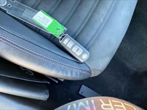 Used 2018 FIAT 124 Spider Abarth w/ Convenience Group image 17