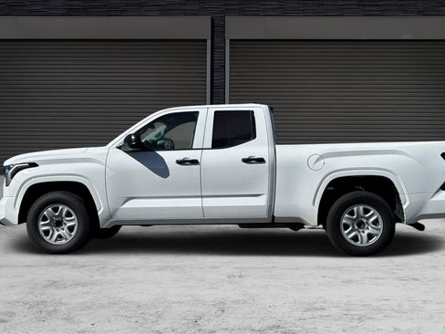 Used 2022 Toyota Tundra SR w/ SR Tow Package image 7