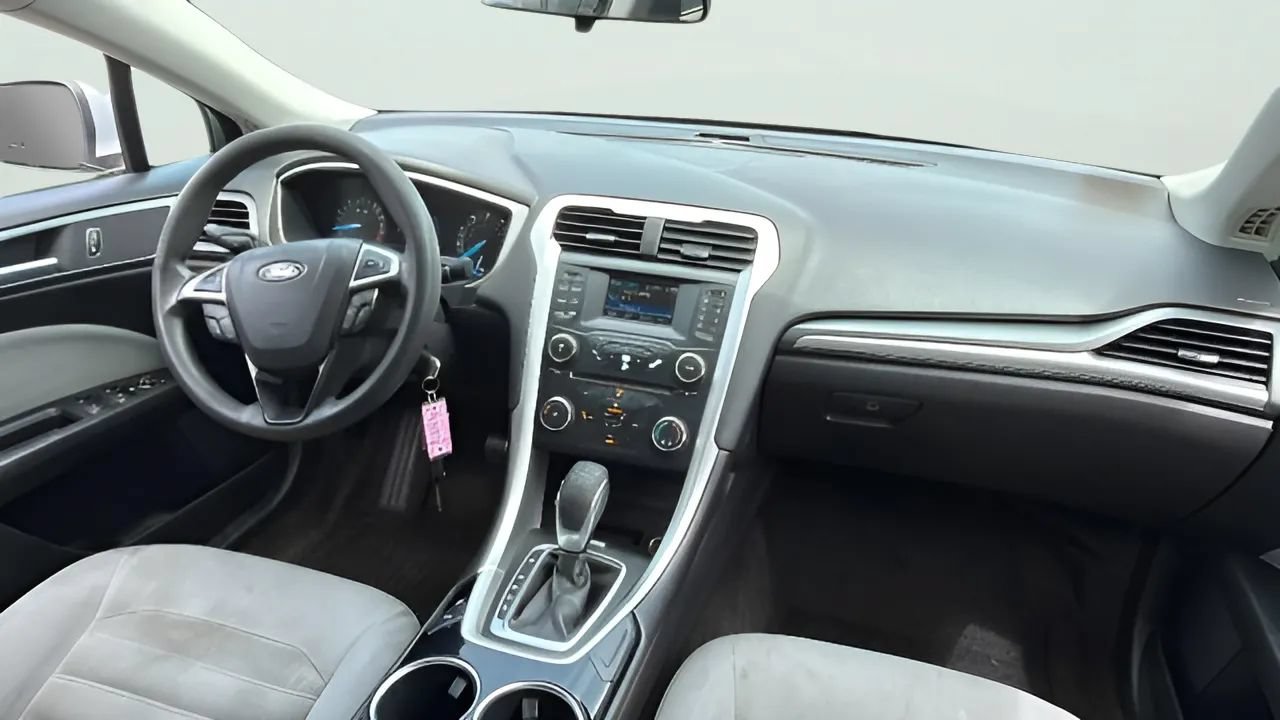 Used 2013 Ford Fusion S FWD image 9