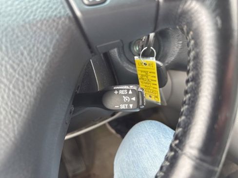 Used 2006 Lexus RX 400h AWD image 25