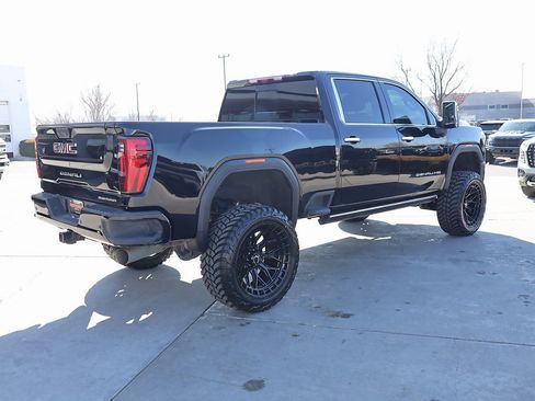 Used 2024 GMC Sierra 3500 Denali w/ Denali Reserve Package image 6