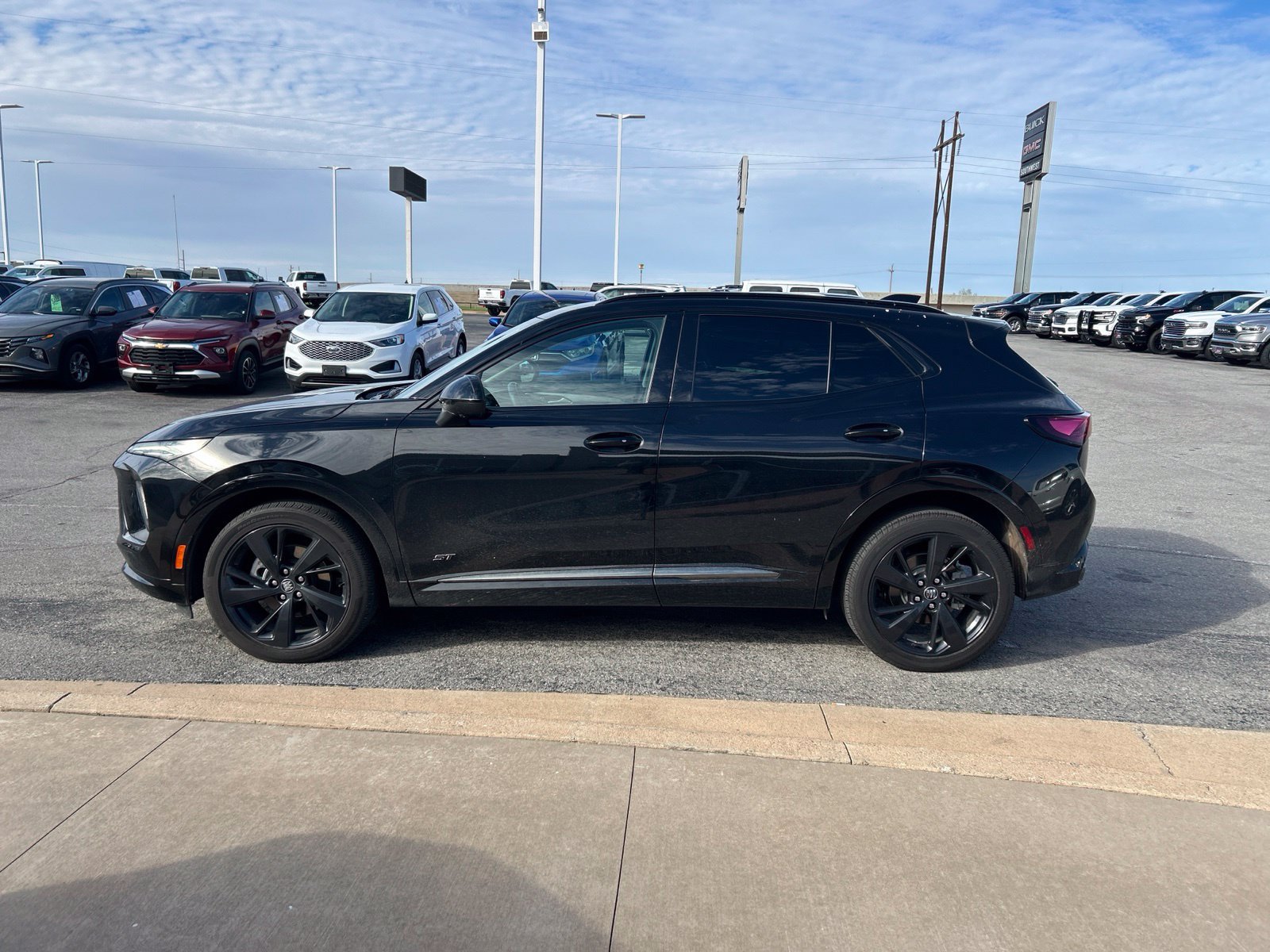 Used 2024 Buick Envision Sport Touring AWD/4WD image 8