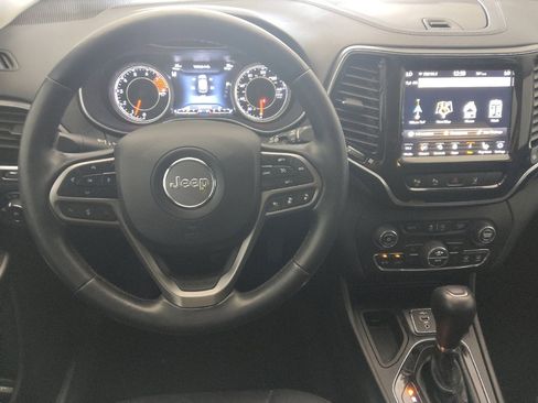 Used 2020 Jeep Cherokee Limited w/ Technology Group image 22