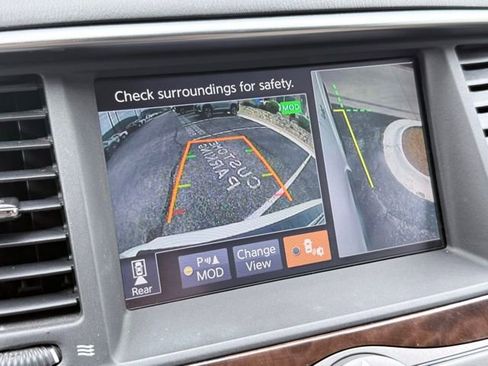 Used 2020 Nissan Armada Platinum image 36