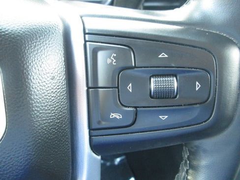 Used 2023 GMC Sierra 1500 SLT image 21