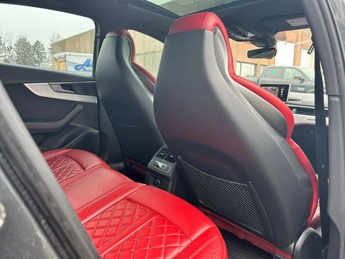 Used 2018 Audi S4 Premium Plus w/ Navigation Package image 17