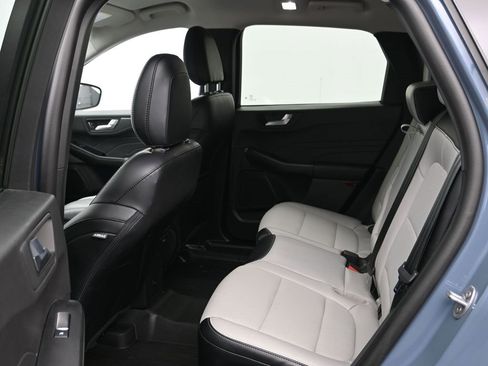 Certified 2025 Ford Escape SE w/ Class II Trailer Tow Package image 22