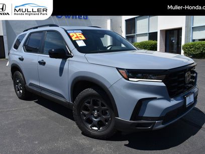 Certified 2025 Honda Pilot TrailSport