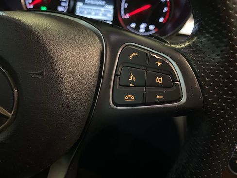 Used 2015 Mercedes-Benz C 300 4MATIC Sedan image 30