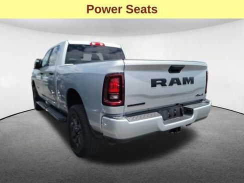 Used 2026 RAM 2500 Big Horn AWD/4WD image 8