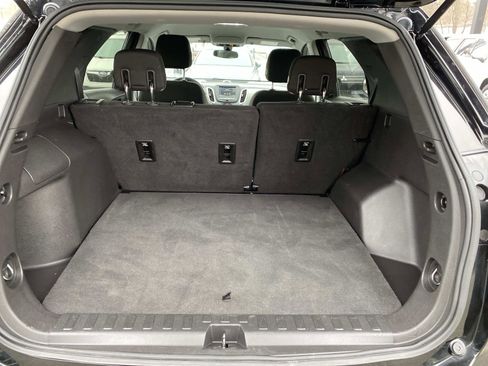 Used 2019 Chevrolet Equinox LS w/ LS Convenience Package image 6