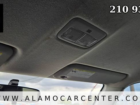 Used 2014 Scion xB FWD image 38