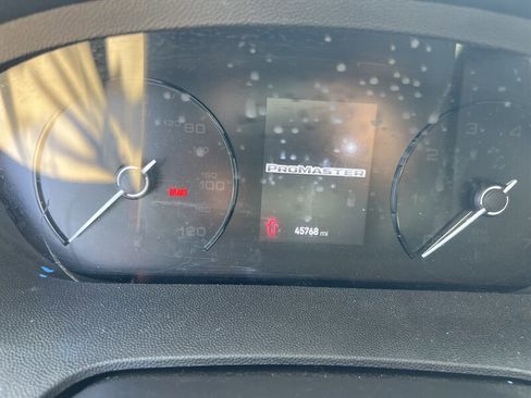 Used 2023 RAM ProMaster 2500 FWD image 5