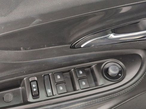 Used 2018 Buick Encore Preferred image 15