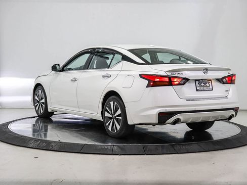 Used 2020 Nissan Altima 2.5 SL AWD/4WD image 2