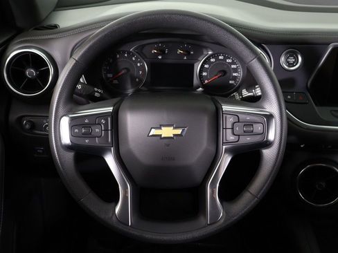 Used 2022 Chevrolet Blazer LT FWD image 41