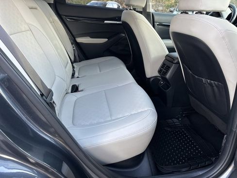 Used 2021 Kia Seltos SX w/ SX Sunroof Package image 17