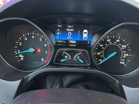 Used 2015 Ford Focus SE image 26