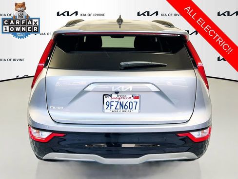 Certified 2023 Kia Niro Wind FWD image 7