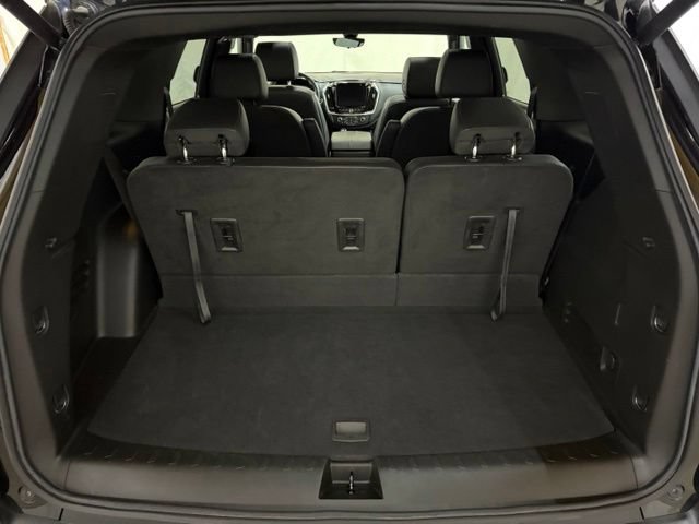 Used 2022 Chevrolet Traverse RS AWD/4WD image 12