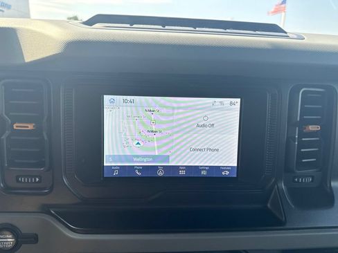 Used 2021 Ford Bronco Badlands w/ Sasquatch Package AWD/4WD image 16