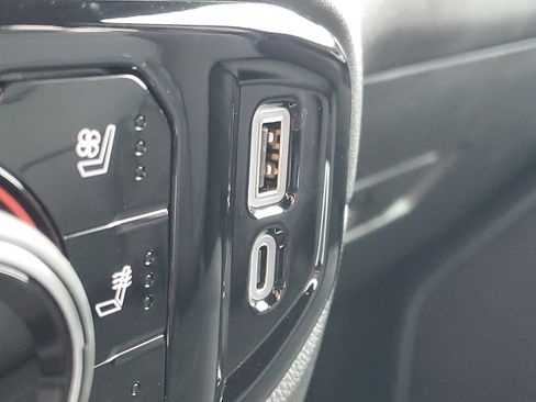 Used 2025 Chevrolet Silverado 2500 LTZ w/ LTZ Premium Package image 27