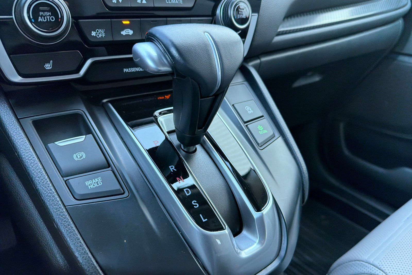 Used 2022 Honda CR-V Touring image 21