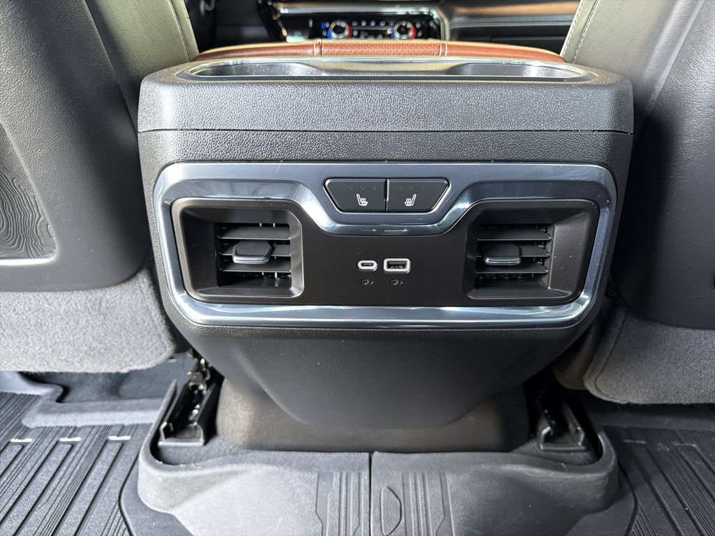 Certified 2024 GMC Sierra 3500 Denali Ultimate AWD/4WD image 23