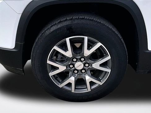 Used 2023 GMC Acadia SLE w/ LPO, Floor Liner Package FWD image 33