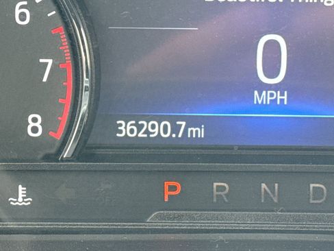 Used 2022 Ford Explorer XLT w/ Equipment Group 202A image 46