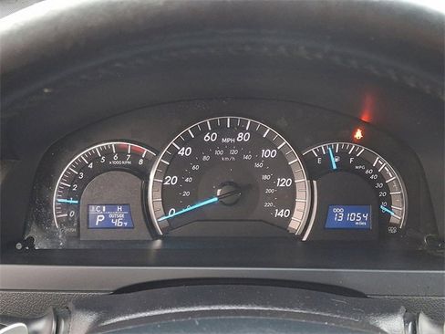 Used 2013 Toyota Camry SE image 18