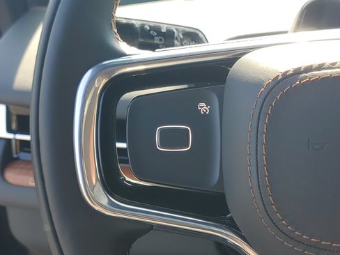 New 2026 Lincoln Navigator L Black Label AWD/4WD image 17