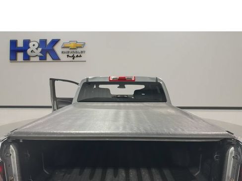 Used 2023 Chevrolet Colorado LT AWD/4WD image 28