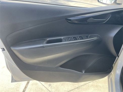 Used 2021 Chevrolet Spark LT image 19