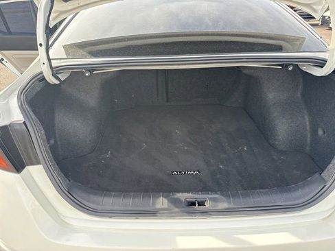 Used 2020 Nissan Altima 2.5 S FWD image 22
