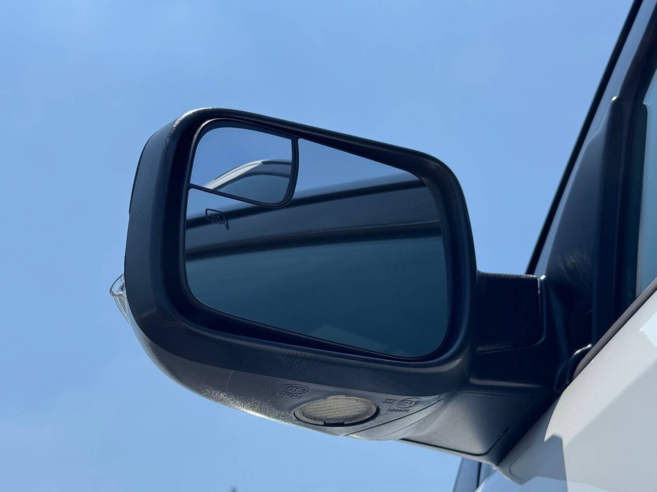 Used 2014 Ford Explorer XLT FWD image 51