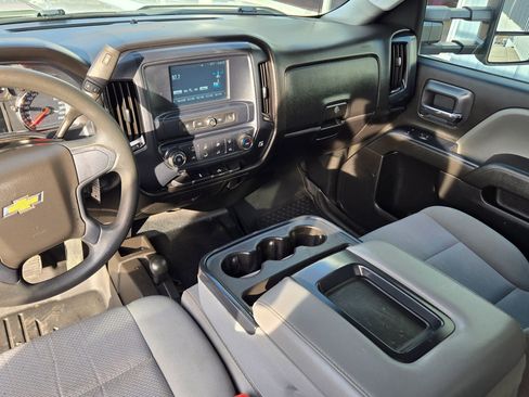 Used 2019 Chevrolet Silverado 2500 W/T w/ WT Convenience Package image 38