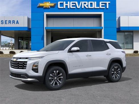 New 2026 Chevrolet Equinox LT w/ Convenience Package II image 2