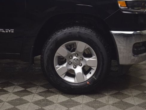 New 2026 RAM 1500 4x4 Crew Cab image 6