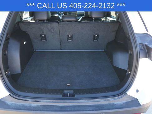 Used 2025 Chevrolet Equinox LT w/ Convenience Package II image 28