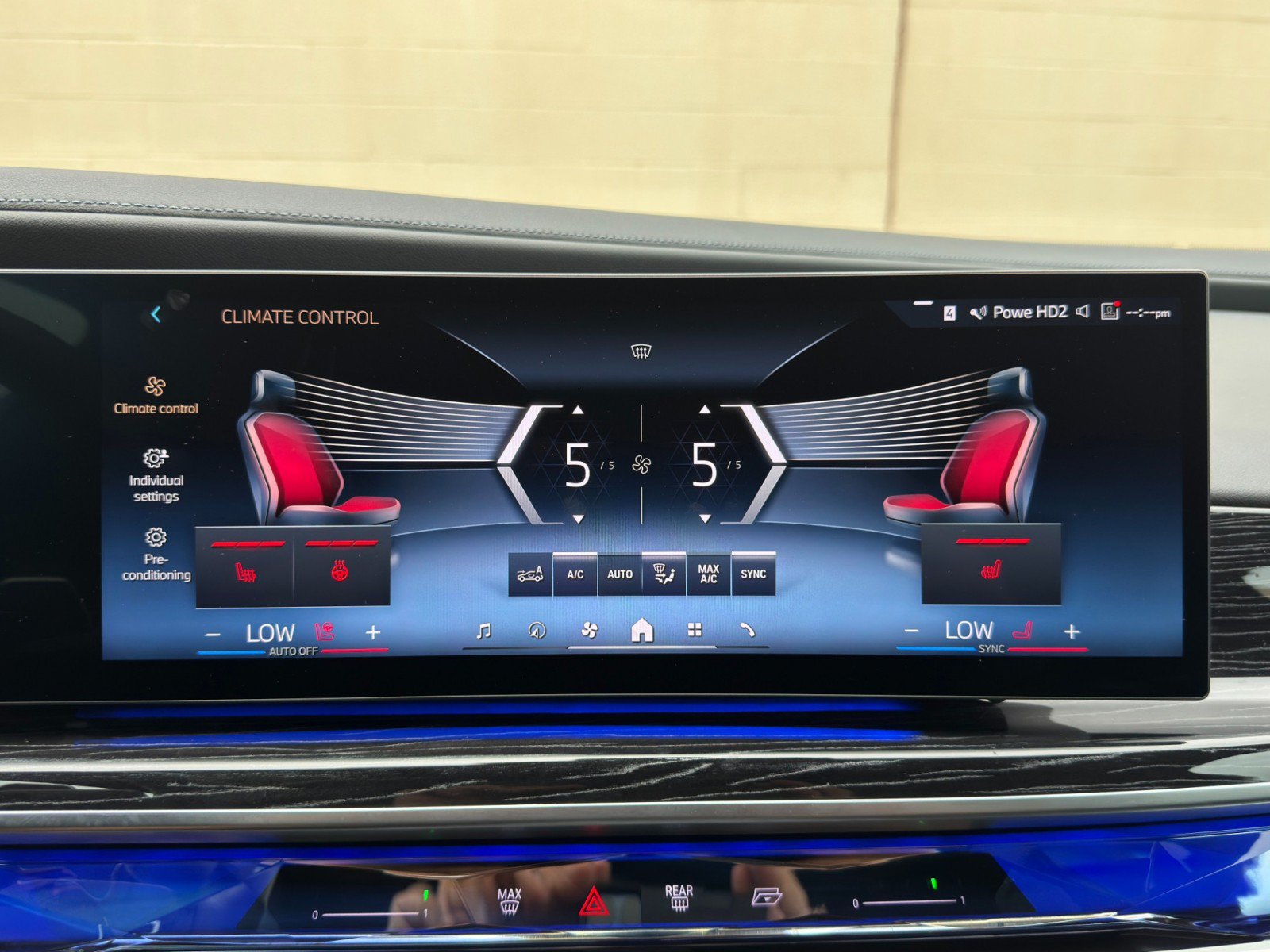 Used 2023 BMW 740i RWD image 30
