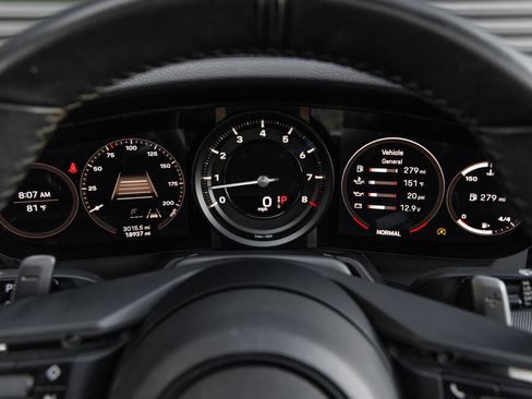 Certified 2020 Porsche 911 Carrera S RWD image 18