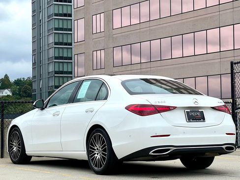 Used 2024 Mercedes-Benz C 300 4MATIC Sedan image 5