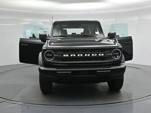 New 2026 Ford Bronco 4-Door AWD/4WD image 27