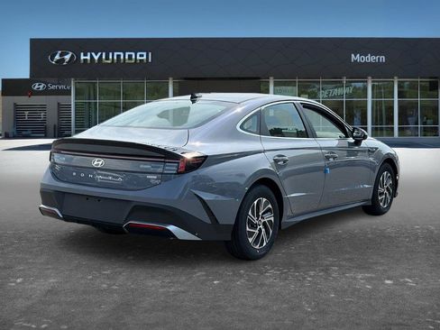 New 2026 Hyundai Sonata Blue FWD image 3
