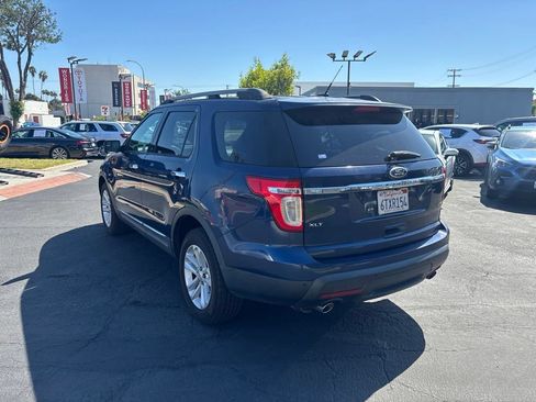 Used 2012 Ford Explorer XLT AWD/4WD image 6
