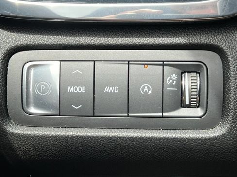 Used 2024 GMC Acadia Denali w/ LPO, Floor Liner Package AWD/4WD image 17
