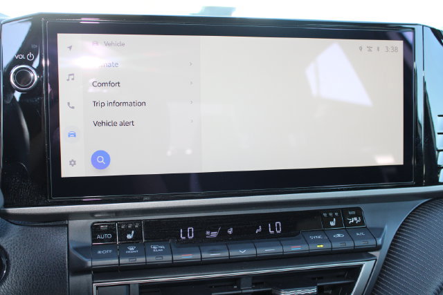 Used 2026 Toyota Camry SE w/ Multimedia Upgrade Package FWD image 25